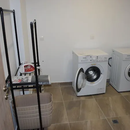 Akamas Throne Apartman Néo Horió