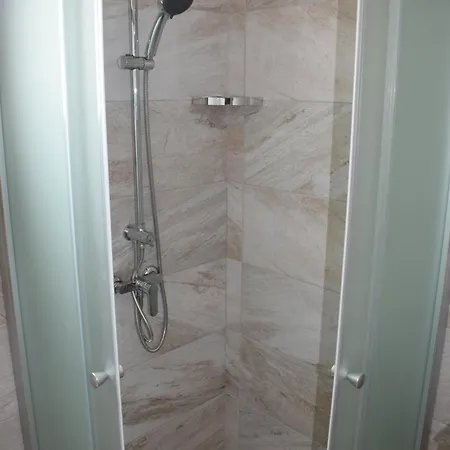 Apartamento Akamas Throne Neo Chorio