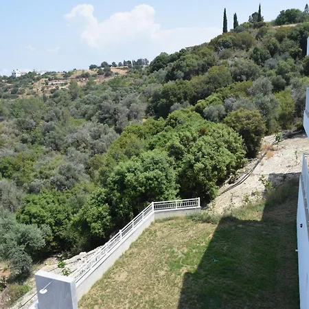 Akamas Throne Neo Chorio