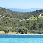 Akamas Throne Apartamento Neo Chorio