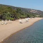 Apartamento Akamas Throne Neo Chorio