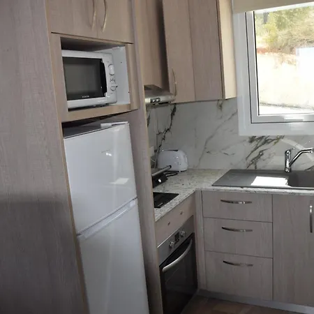 Akamas Throne 아파트 네오 초리오