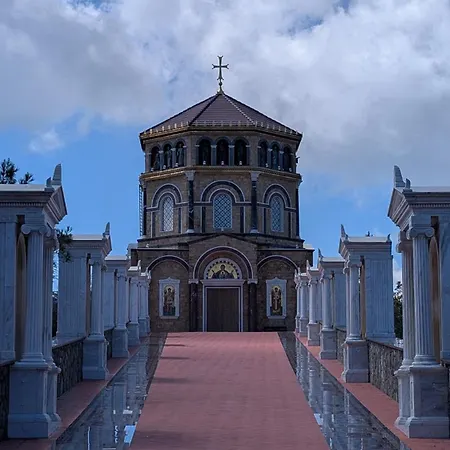 Akamas Throne Apartamento