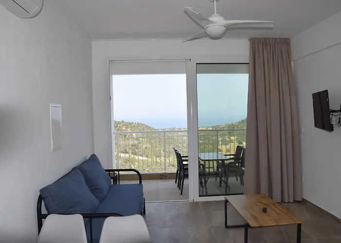 Апартаменты Akamas Throne