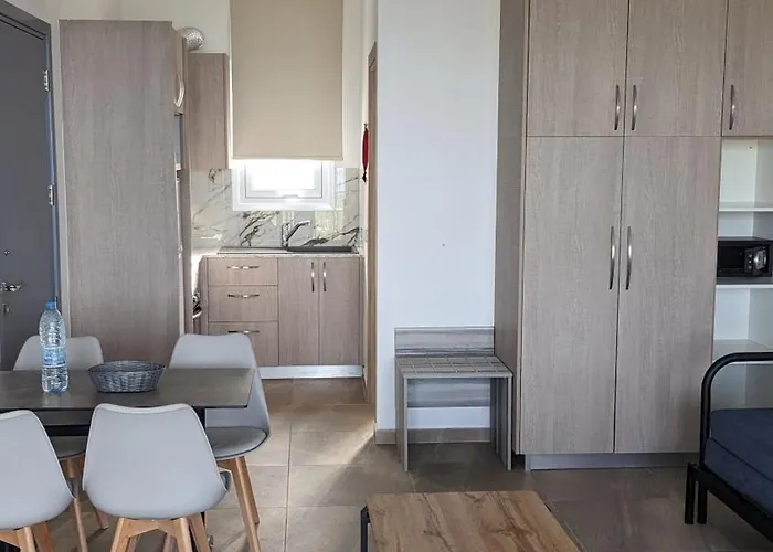 Akamas Throne Appartement