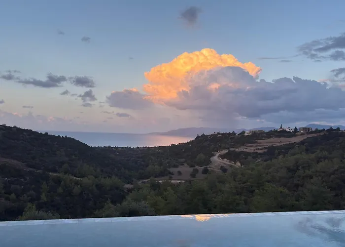 Akamas Throne Appartement Neo Chorio